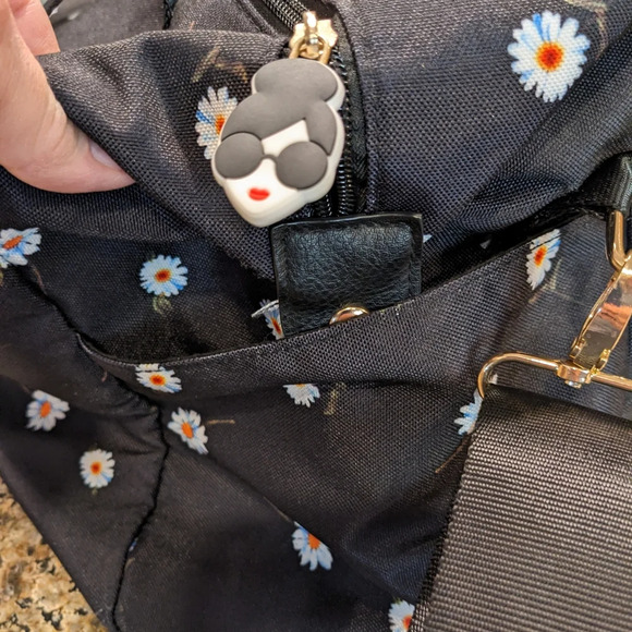 Alice + Olivia Handbags - Alice and Olivia weekender daisy duffel bag